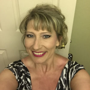 Meet your Posher, Kelley